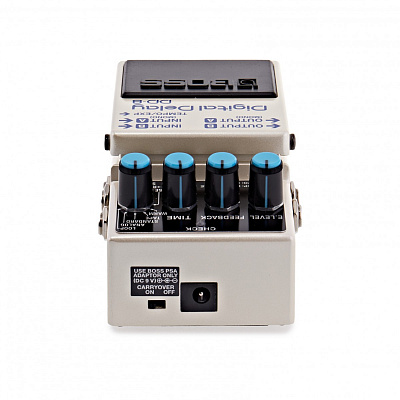 Педаль гитарных эффектов Boss DD-8